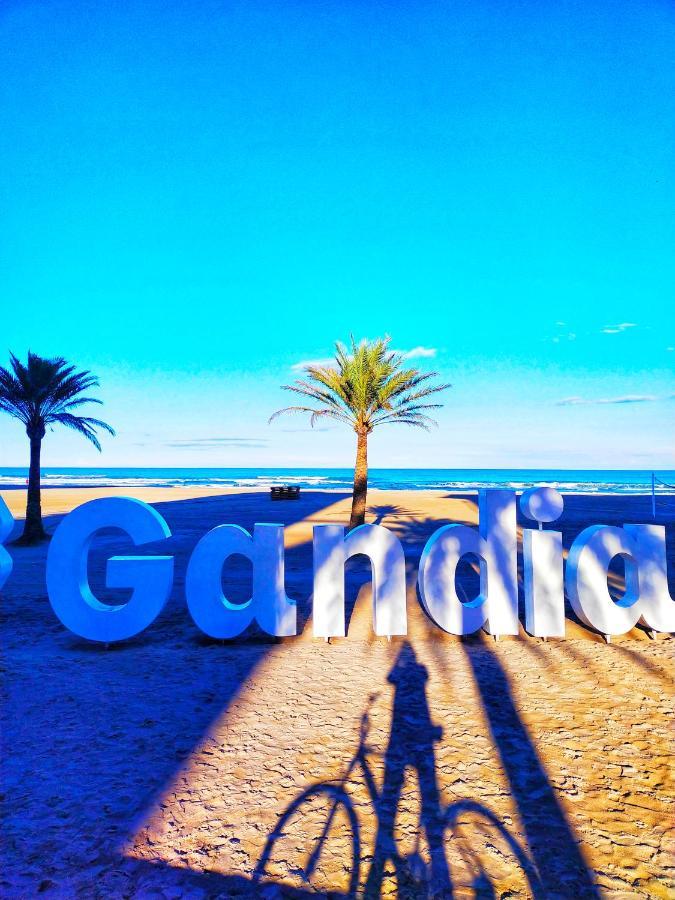 Mirror Gandia